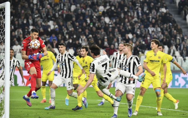  卡昂，门将神勇发挥力保城门不失